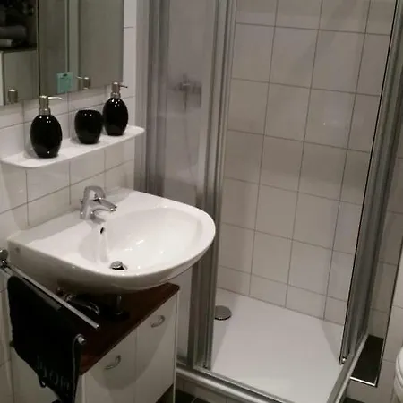 2-bett Ferienwohnung In Mitte *